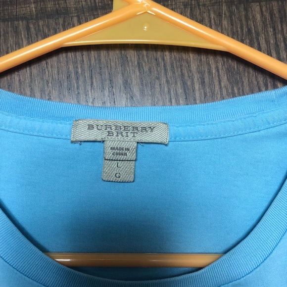 Baby Blue Burberry T-Shirt Retail $175 - Picture 3 of 4